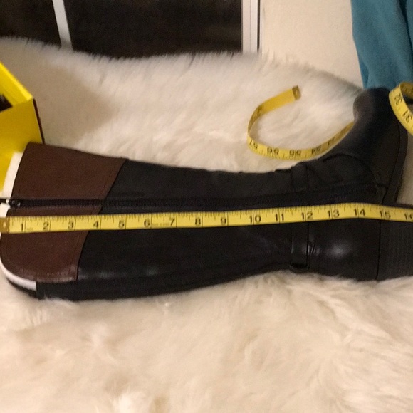 NWT Liz Claiborne black tan 7W boots - Picture 8 of 8